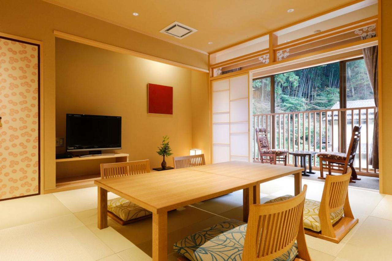 Yuraku Kinosaki Spa & Gardens Toyooka (Hyogo) Exterior foto